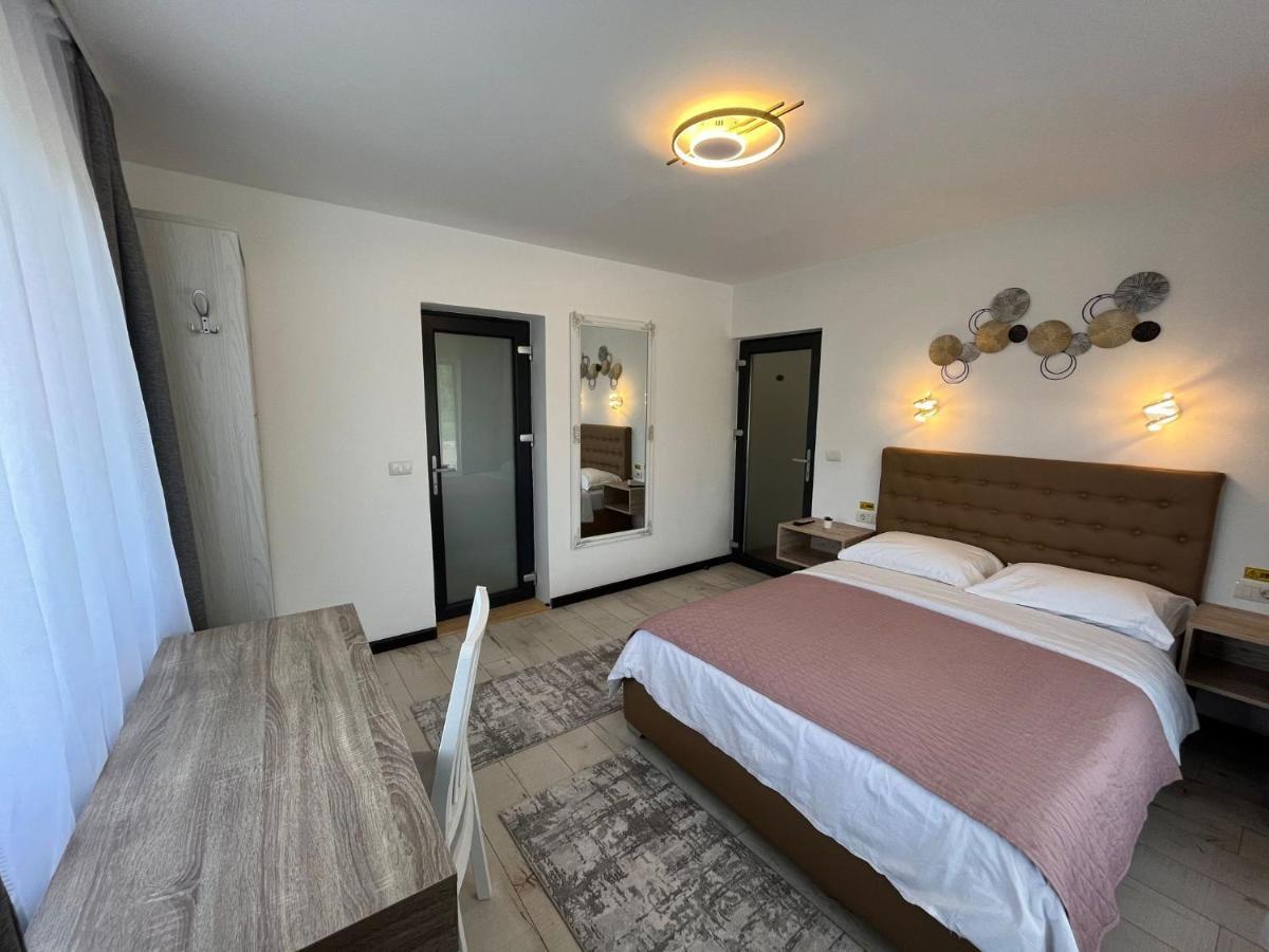 Casa Boila Hotell Bîrsana Eksteriør bilde